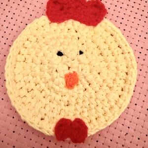 Handmade Crochet Chicken Potholder – Cute Farmhouse Kitchen Decor